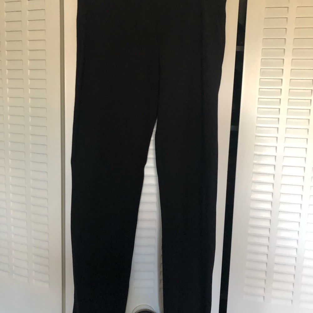 Betabrand yoga / dress knit pants in Black, size medium long.